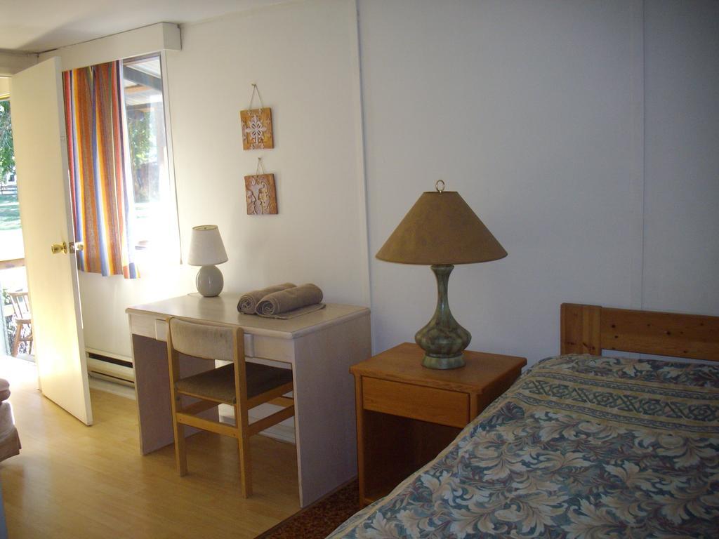 Lake Trail Guesthouse Cumberland Zimmer foto